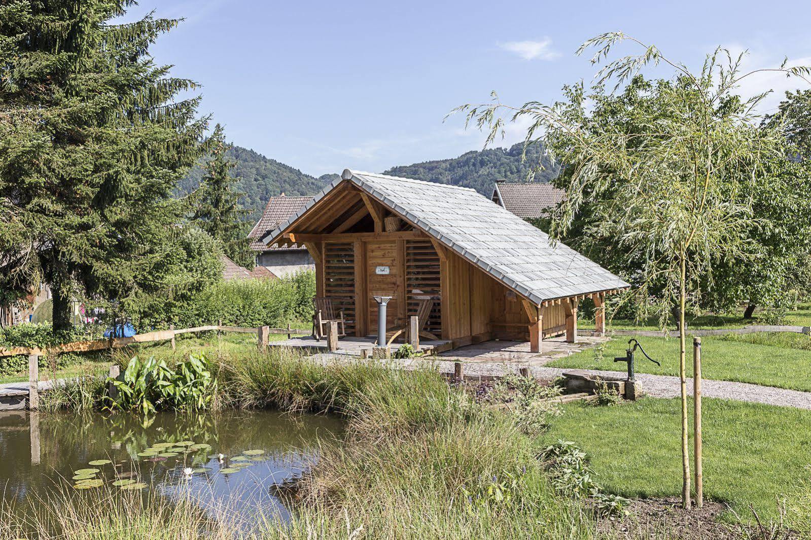 Logis La Residence Le Val-dʼAjol Екстериор снимка